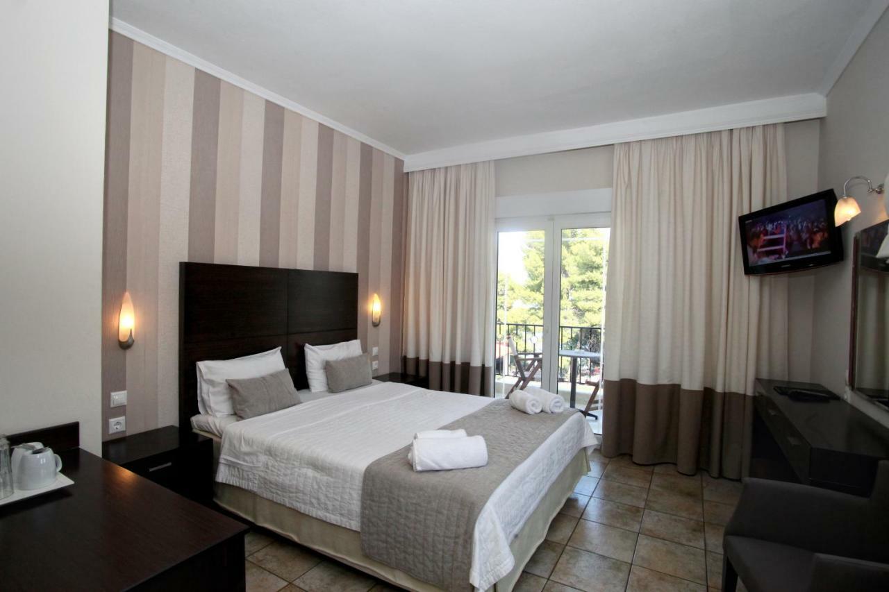 Nostos Hotel 2*